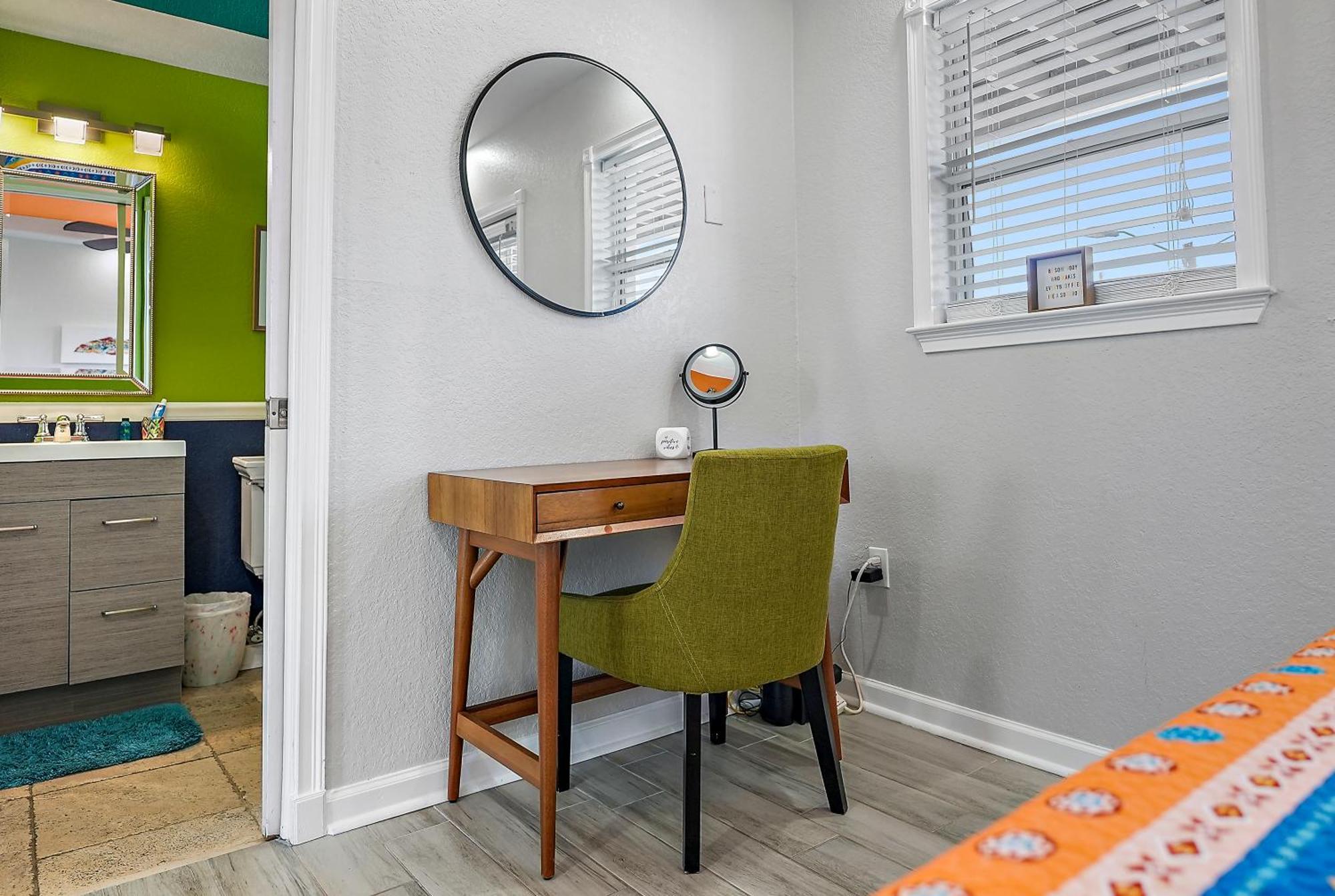 Itz A Vibe - 1 Bedroom Studio In The Heart Of Dtsp เซนต์ปีเตอร์สเบิร์ก ภายนอก รูปภาพ